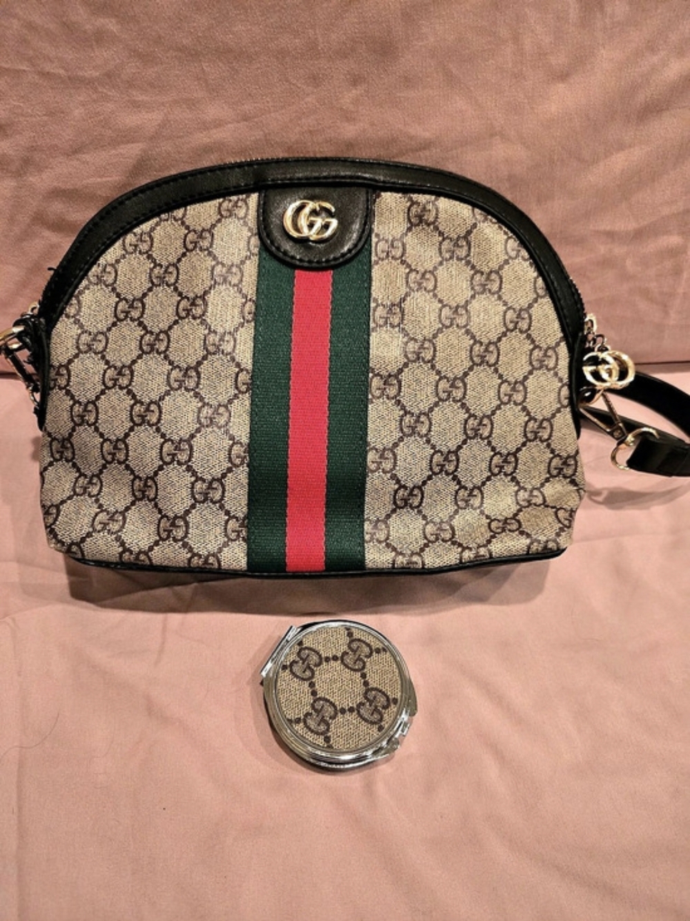 ✨️Guess GG Small Dome Shoulder Bag Brown, Red & Green. Matching Pill Organizer✨️